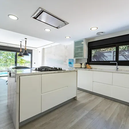 Exclusiva En Guadalmina Alta Villa Marbella